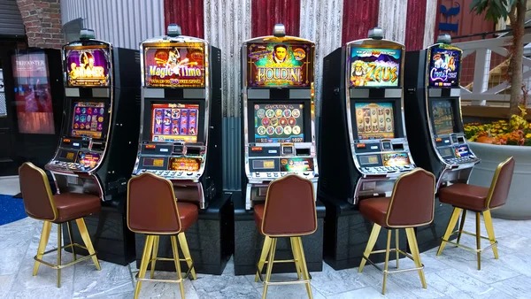 Daily bonus usage across sportsbook, live dealer, and slot games on cuanhoki co